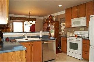 5th image of 2825 Caldwell Ln