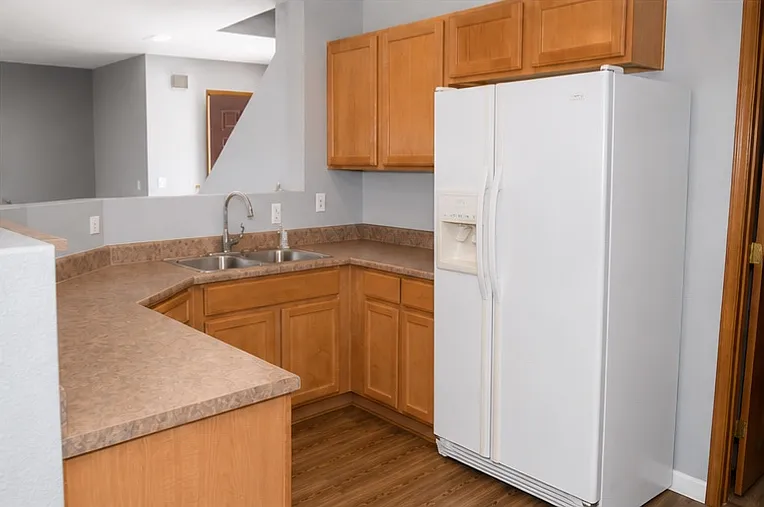 5330 S Picadilly Ct — Photo 6