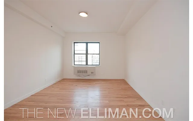 Sold by Douglas Elliman | media 10