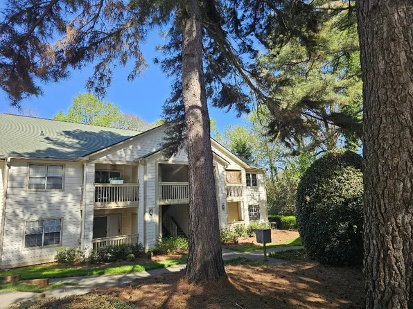 1031 Churchill Downs Ct APT G, Charlotte, NC 28211