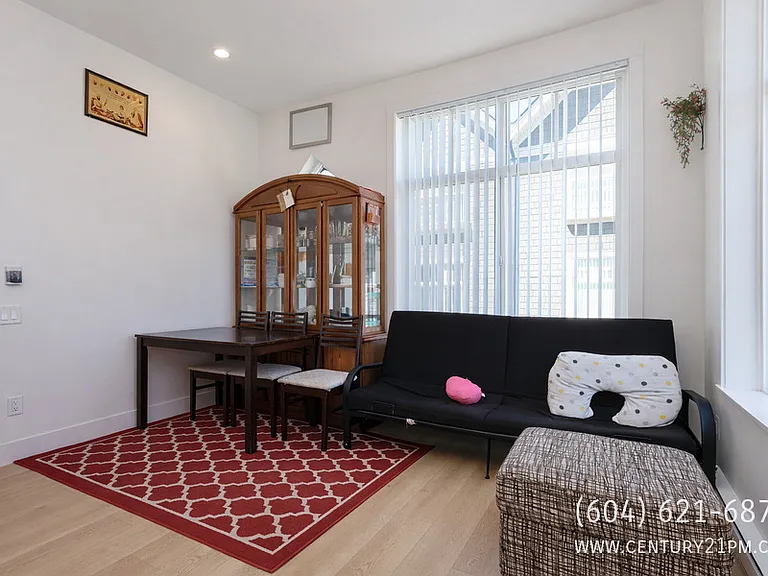 14151 58a Ave #8 — Photo 9