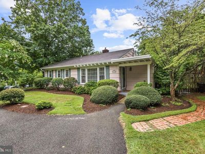 4500 Strathmore Ave, Garrett Park, MD, 20896