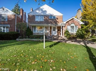 1102 S Seminary Ave, Park Ridge, IL 60068