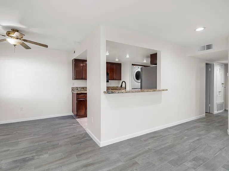 9424 Twin Trails Dr #103 — Photo 22