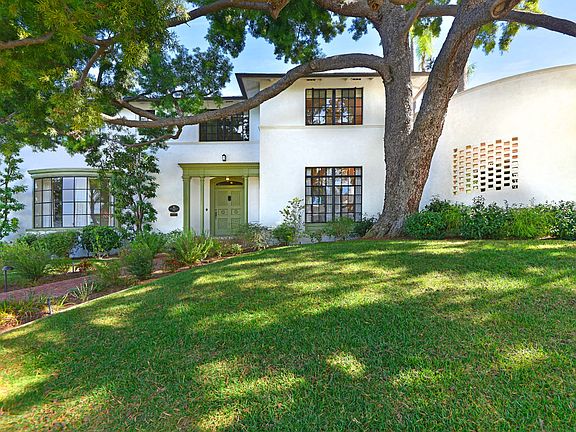 2nd image of 2540 Presidio Dr