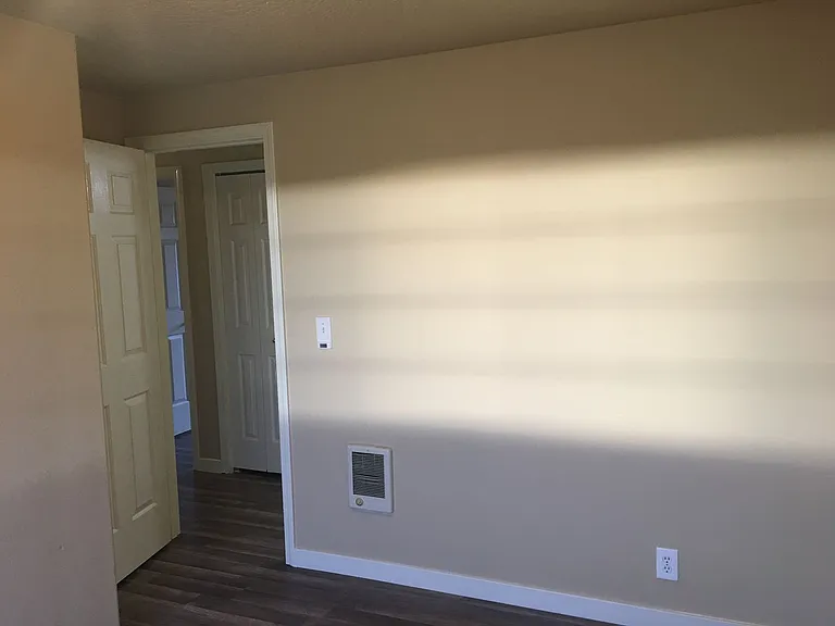 4486 Fergus Ave — Photo 15