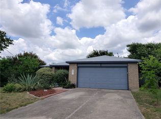 487 Jim Miller Dr, Kyle, TX 78640