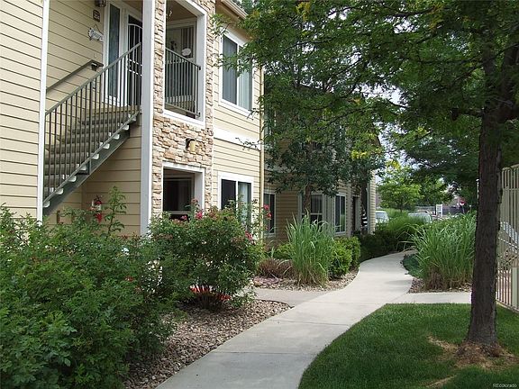 Well Maintained Landscaping