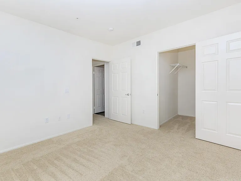 Heritage Square Senior Apartment Homes — Photo 33