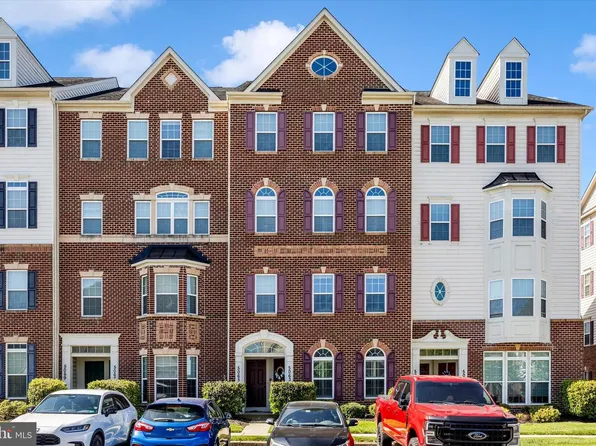 5063 Small Gains Way, Frederick, MD 21703