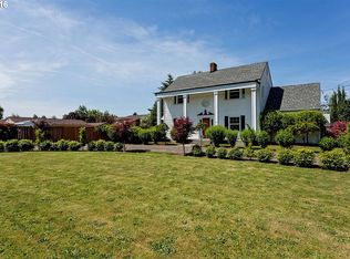 911 NW 2nd St, McMinnville, OR