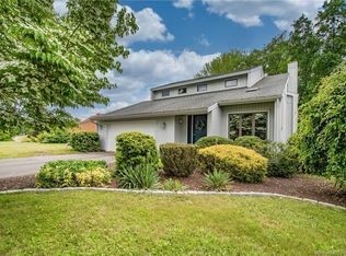 278 Woodfield Xing, Glastonbury, CT 06033