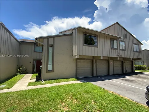 2215 NW 59th Ave #72 Photo 1