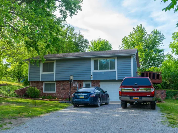 4110 NW Beecher Rd, Topeka, KS 66618