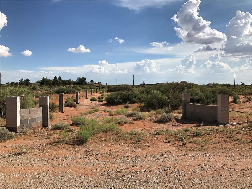 1st image of 6115 Desert Willow Dr