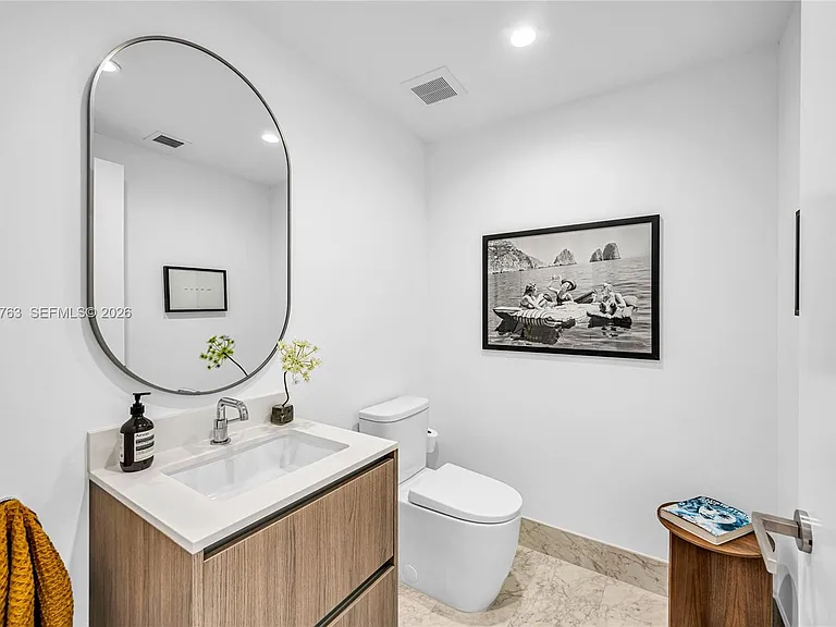 9201 E Bay Harbor Dr #Penthouse 809 — Photo 64