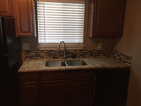 3rd image of 10115 Sahara St APT 902