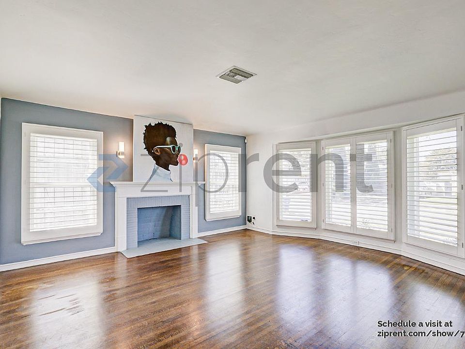 1st image of 2808 W 84th Pl