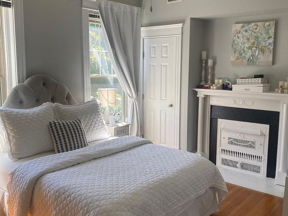 1st image of 3571 Zumstein Ave #4