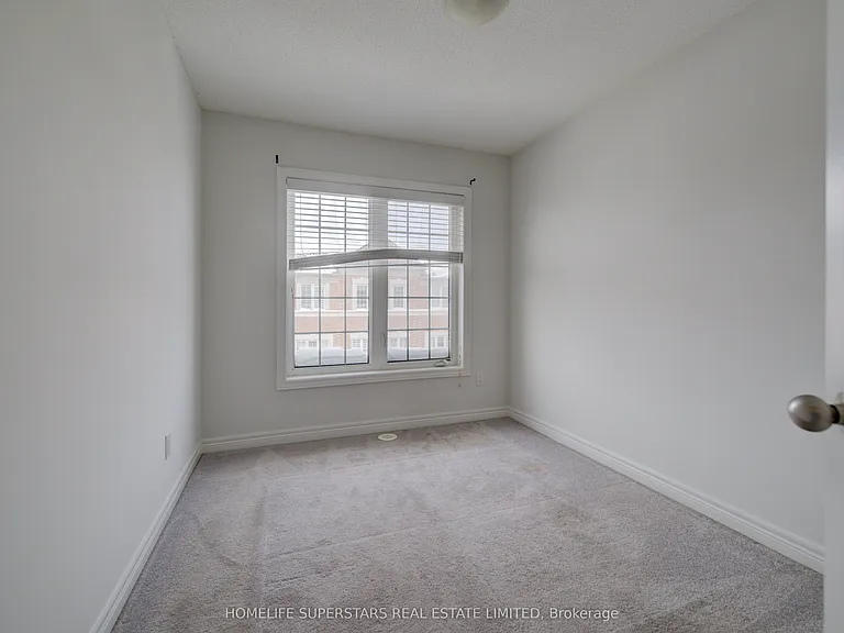 9 Aspen Hills Rd #40 — Photo 31
