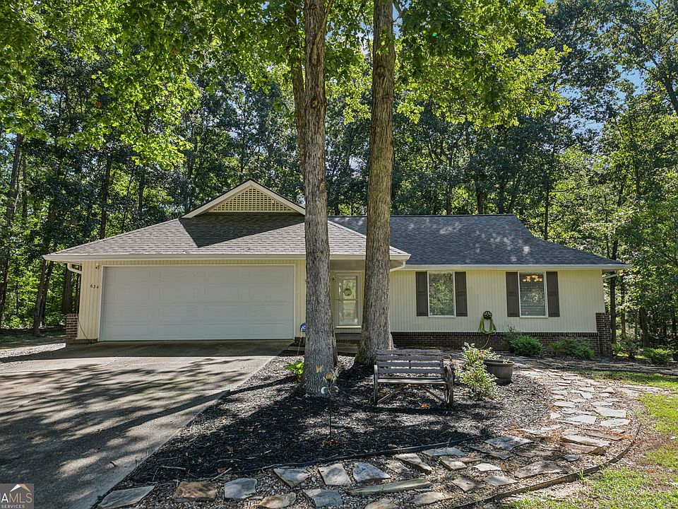 1st image of 634 Knollwood Cir SE