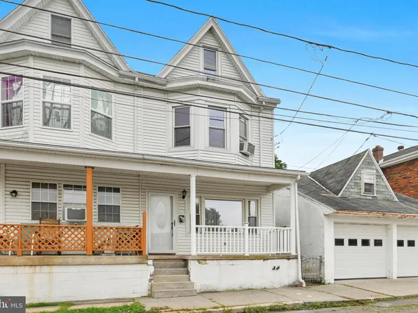 550 3rd St, Port Carbon, PA 17965