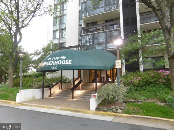 5300 Holmes Run Py Unit 1016, Alexandria, VA 22304