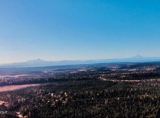 30520 Bull Crossing Rd, Anchor Point, AK 99556