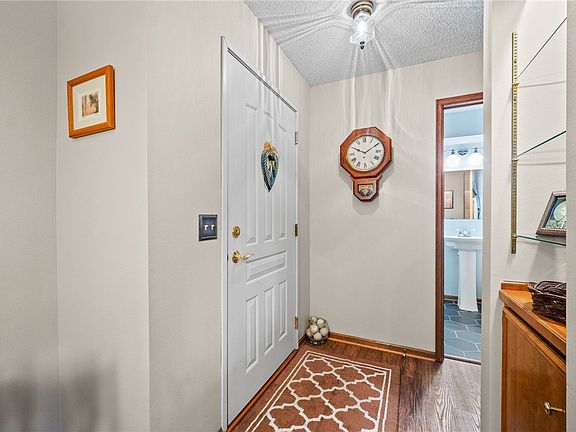 4th image of 1209 50th St APT 3
