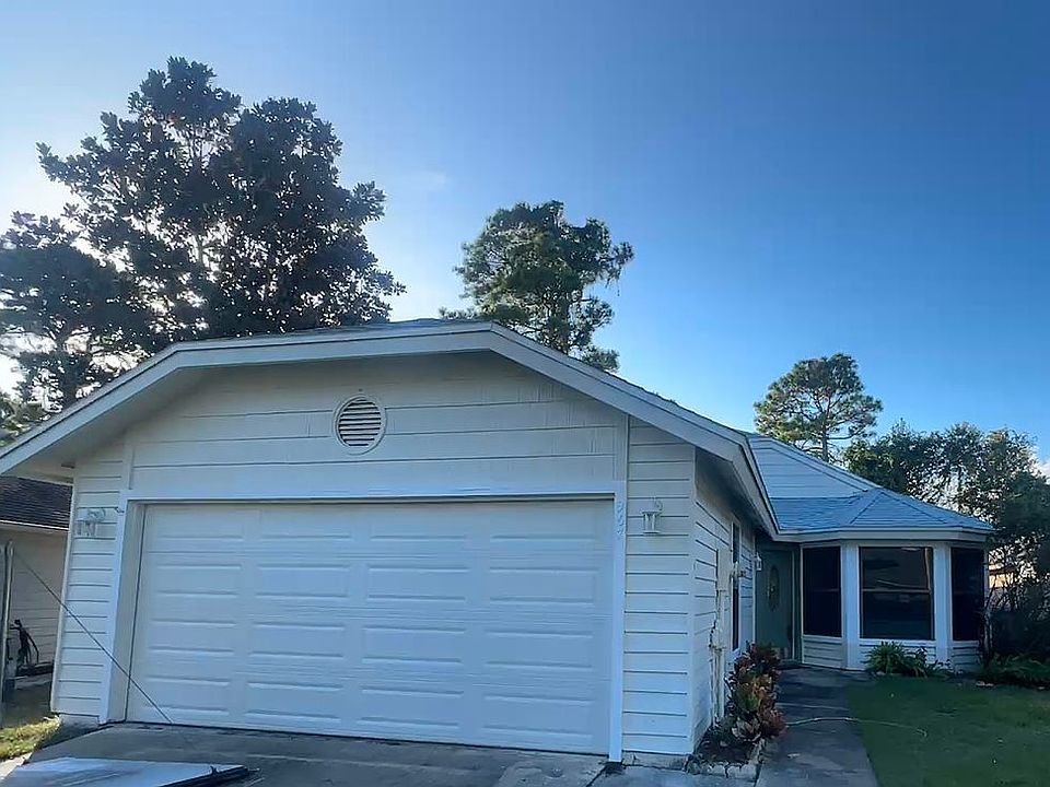 1st image of 967 Belleflower Dr