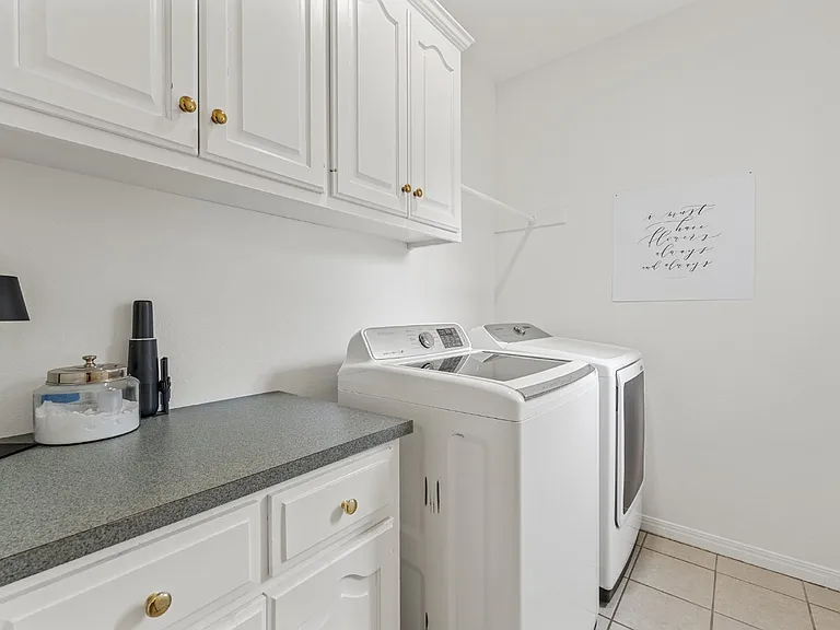 1694 McLennan Crossing Rd — Photo 24