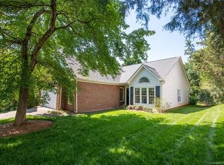 10401 Rosemallow Rd, Charlotte, NC 28213