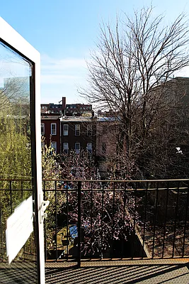 Rented by Chris Stewart, LREB | media 42