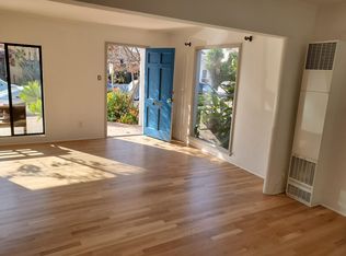 40 Roycroft Ave, Long Beach, CA 90803