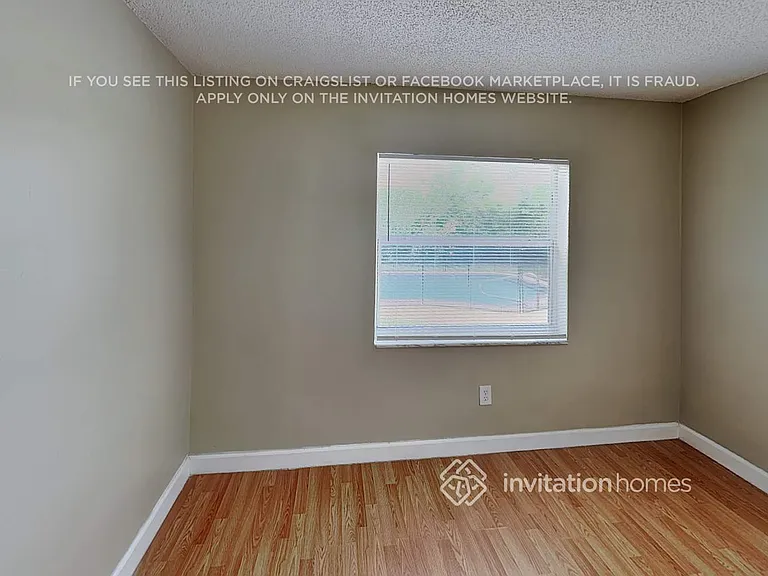 10927 Gallery St — Photo 11