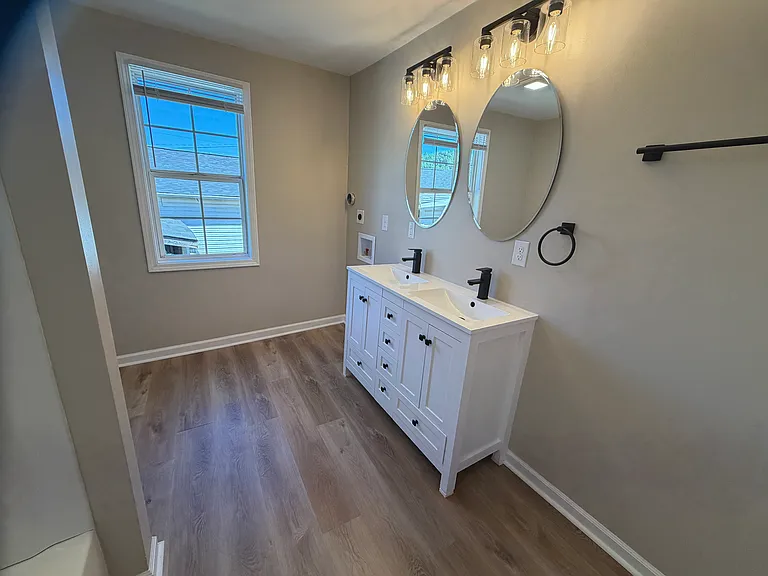 1507 Barcose St SW #B — Photo 8