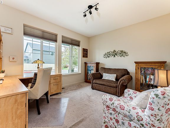 4th image of 6805 NE 104th Way