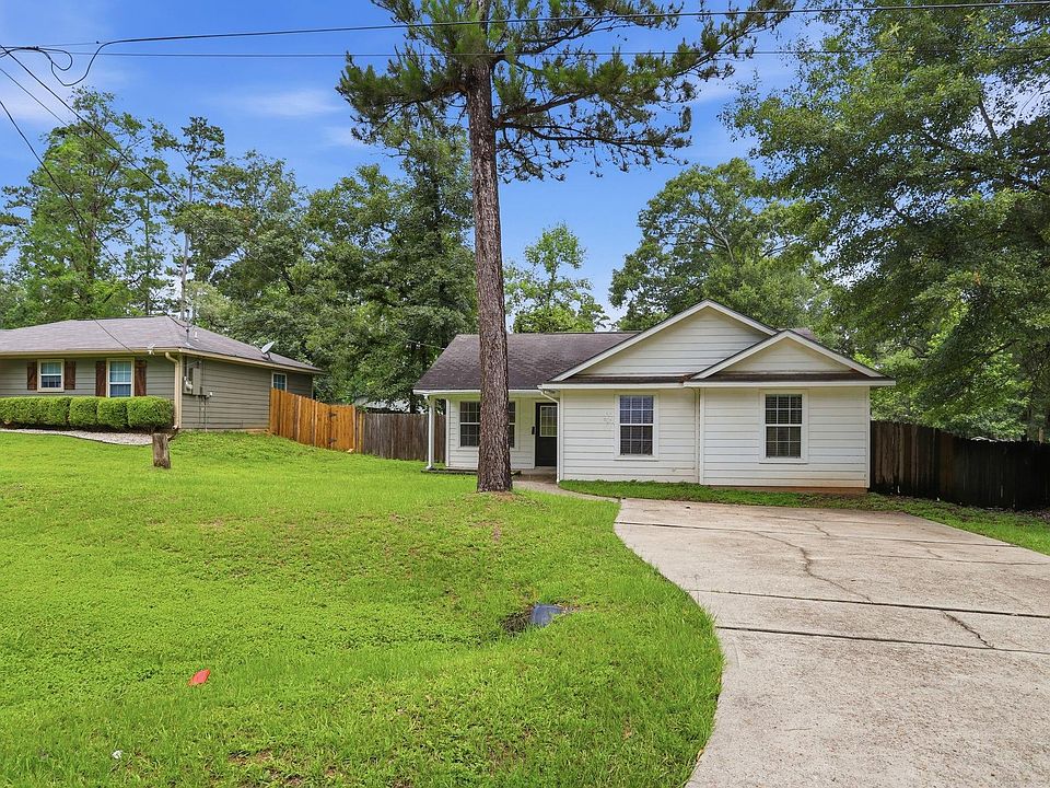 1st image of 10793 Royal Magnolia Dr