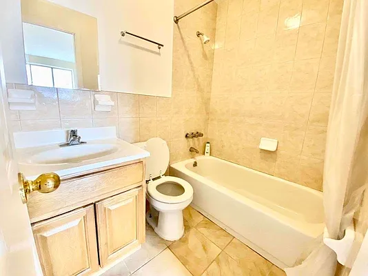 Rented by Owner | media 20