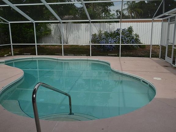 2nd image of 1519 Saddle Ct