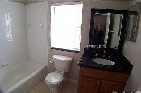 3 bed, 1212 sqft, $1,750 — Photo 2