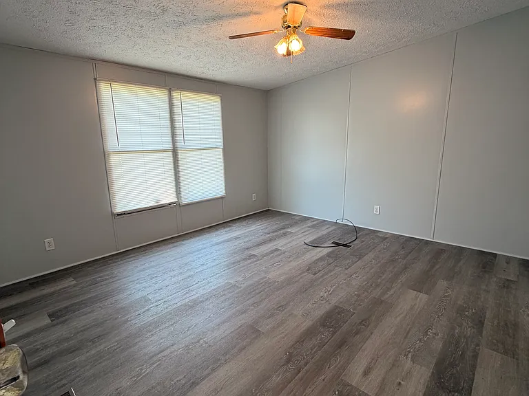 3250 Maysville Pike #13 — Photo 5