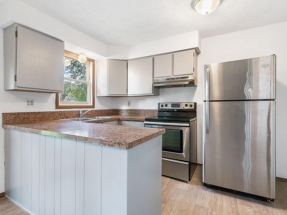 4th image of 8531 Kellydale St NW #1