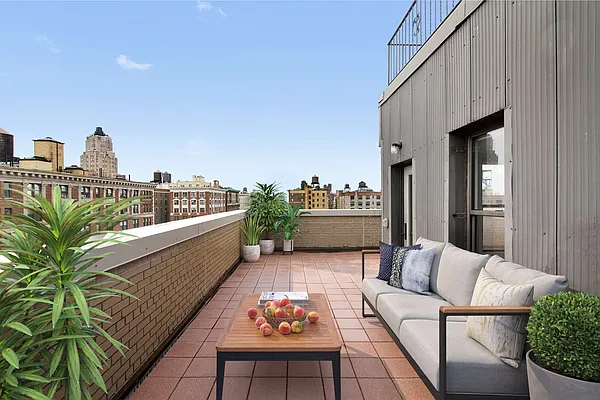 Rented by Compass | media 20