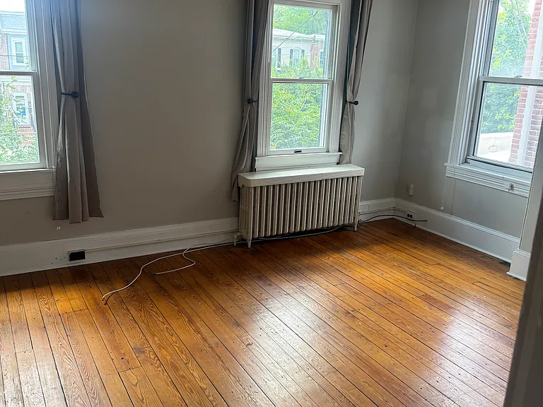 1903 Delaware Ave #3 — Photo 11