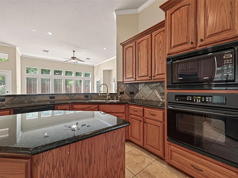 23103 Sandsage Ln — Photo 24