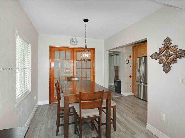 miami-florida-43841149 picture