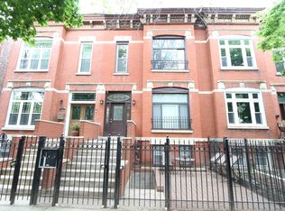 712 S Claremont Ave, Chicago, IL