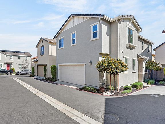 3rd image of 8212 Kramer Ranch Ln