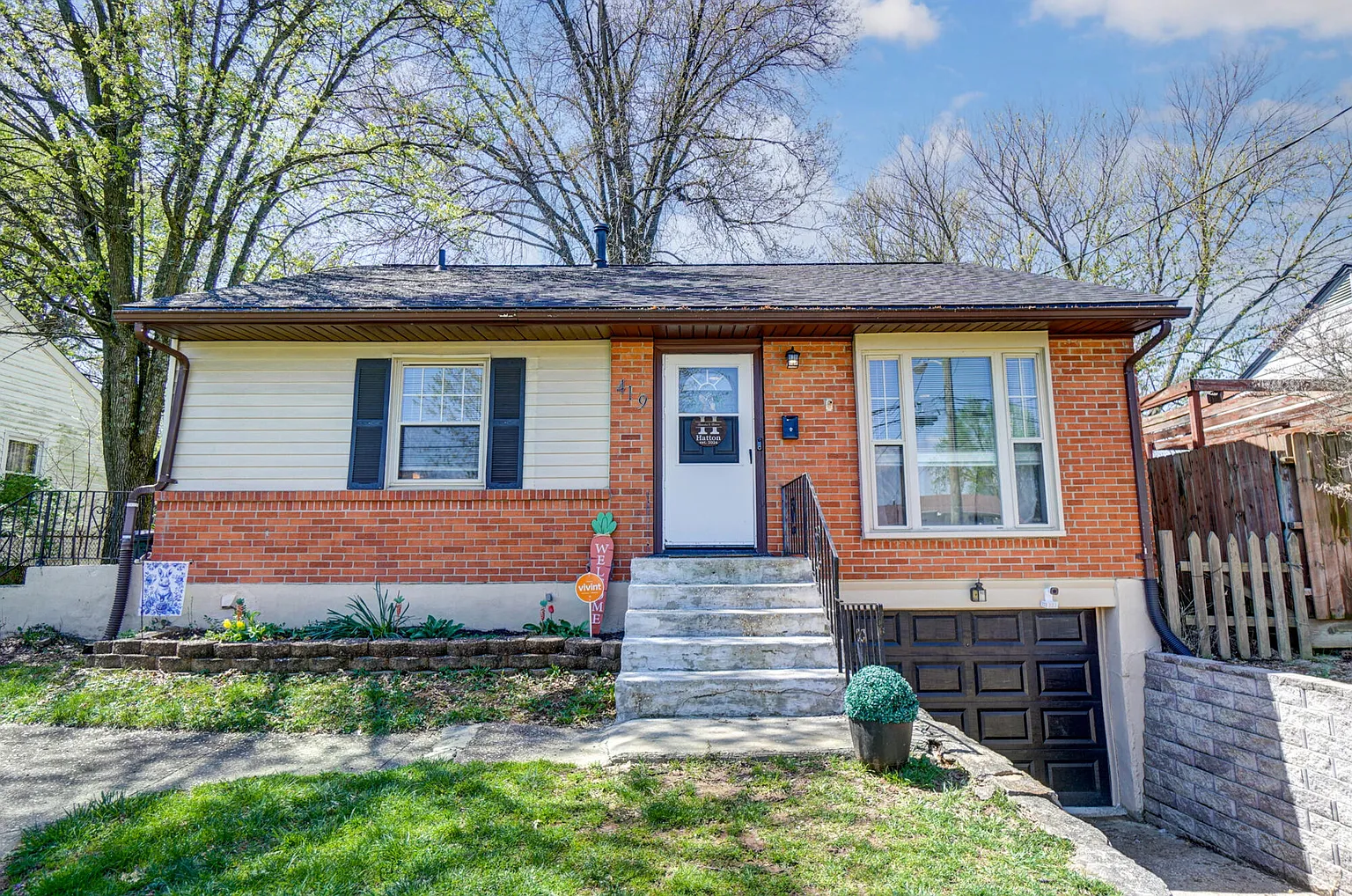 419 Elken Pl photo 1